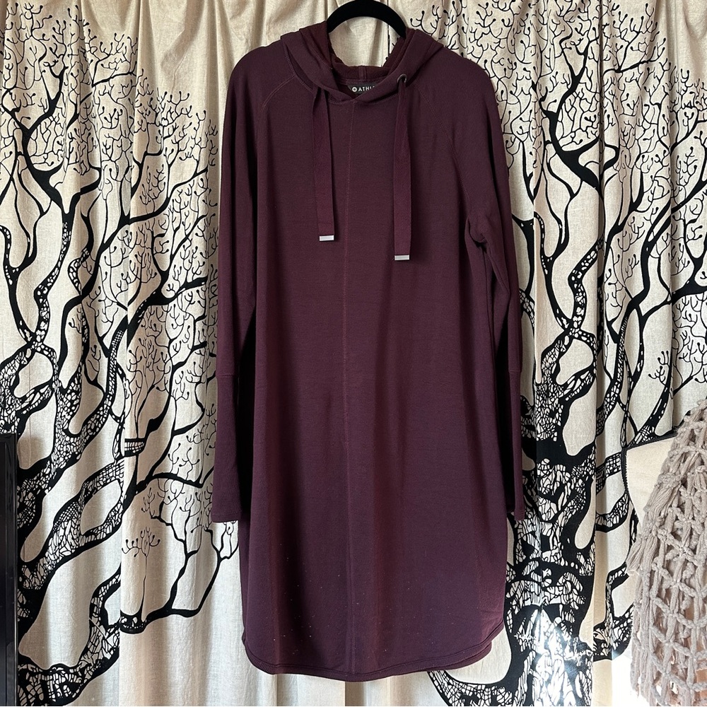 Athleta Solitude Sweatshirt Dress